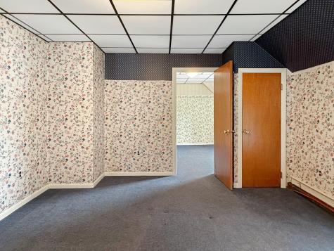 39 Washington Street Rumford ME 04276