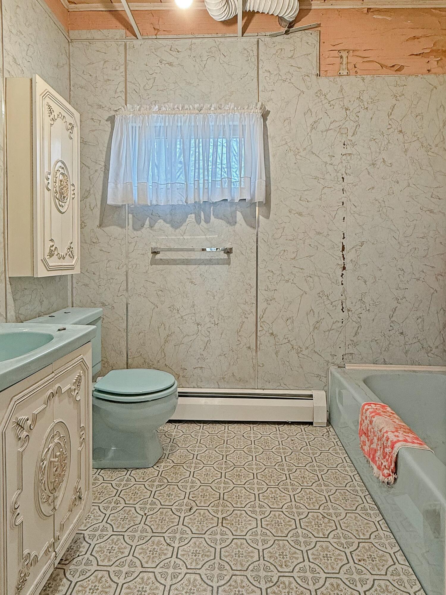 39 Washington Street Rumford ME 04276