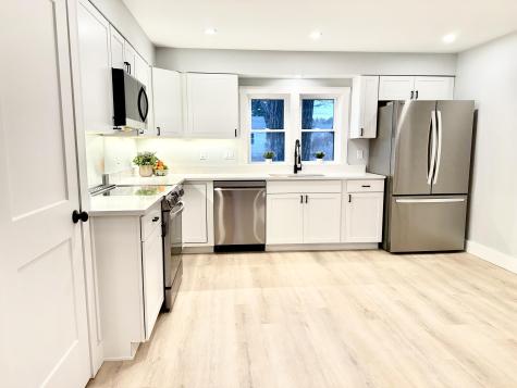 31 Hennessey Avenue Brunswick ME 04011