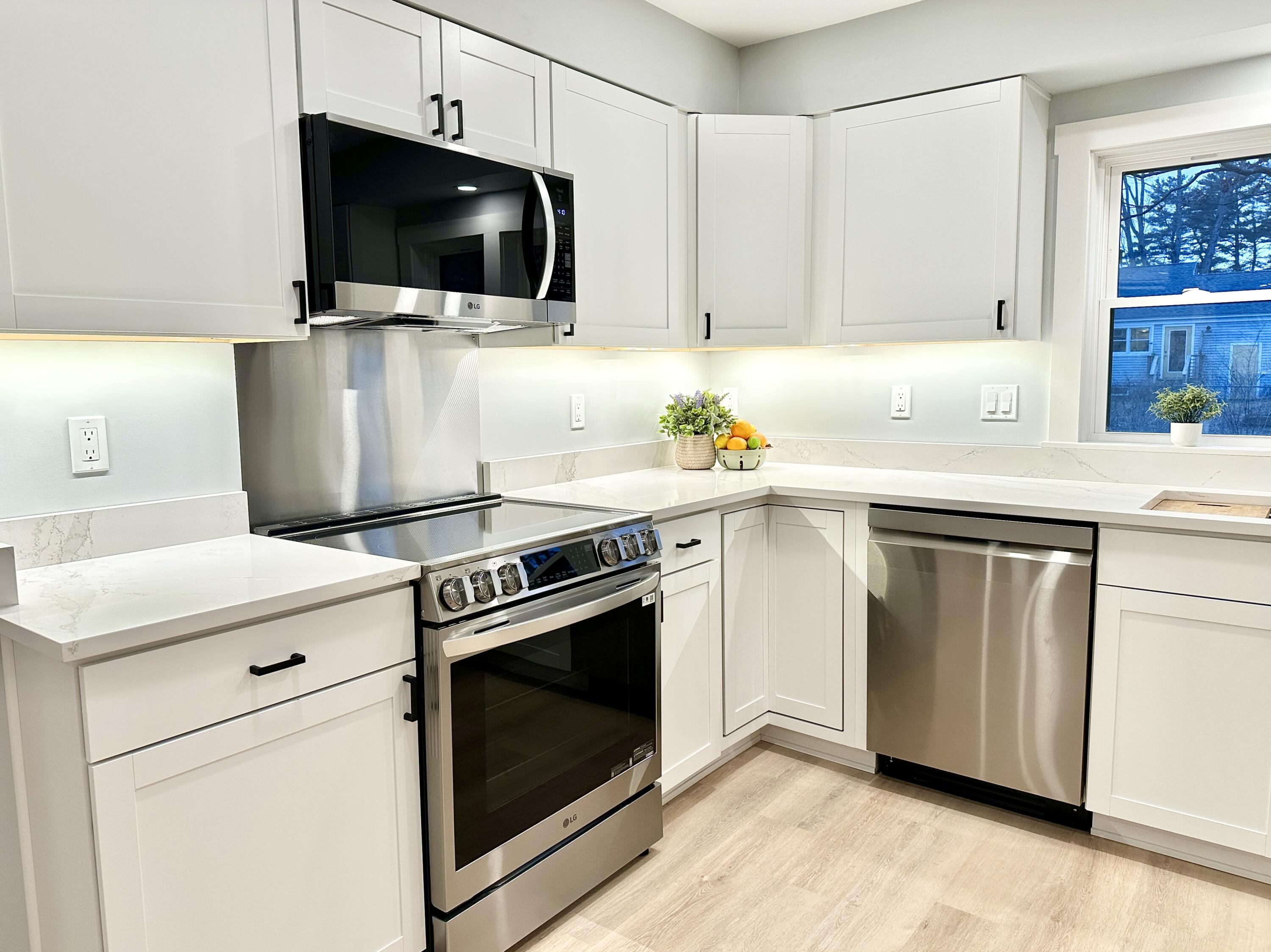 31 Hennessey Avenue Brunswick ME 04011