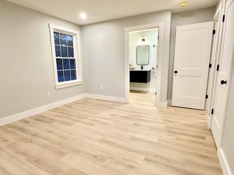 31 Hennessey Avenue Brunswick ME 04011