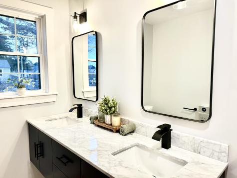 31 Hennessey Avenue Brunswick ME 04011