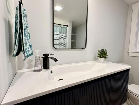 31 Hennessey Avenue Brunswick ME 04011