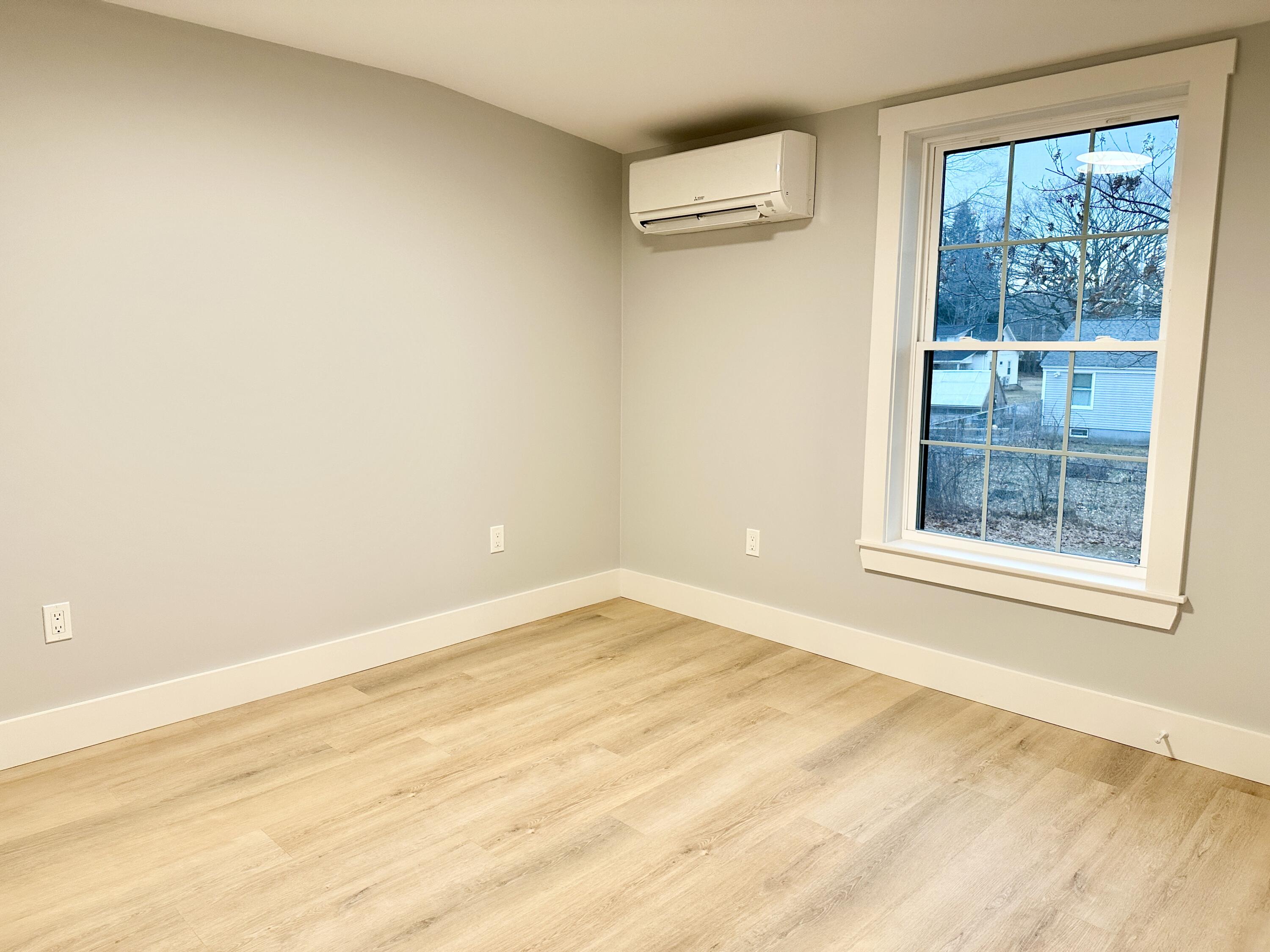 31 Hennessey Avenue Brunswick ME 04011