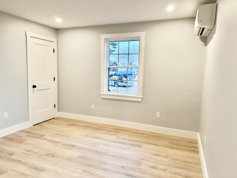 31 Hennessey Avenue Brunswick ME 04011