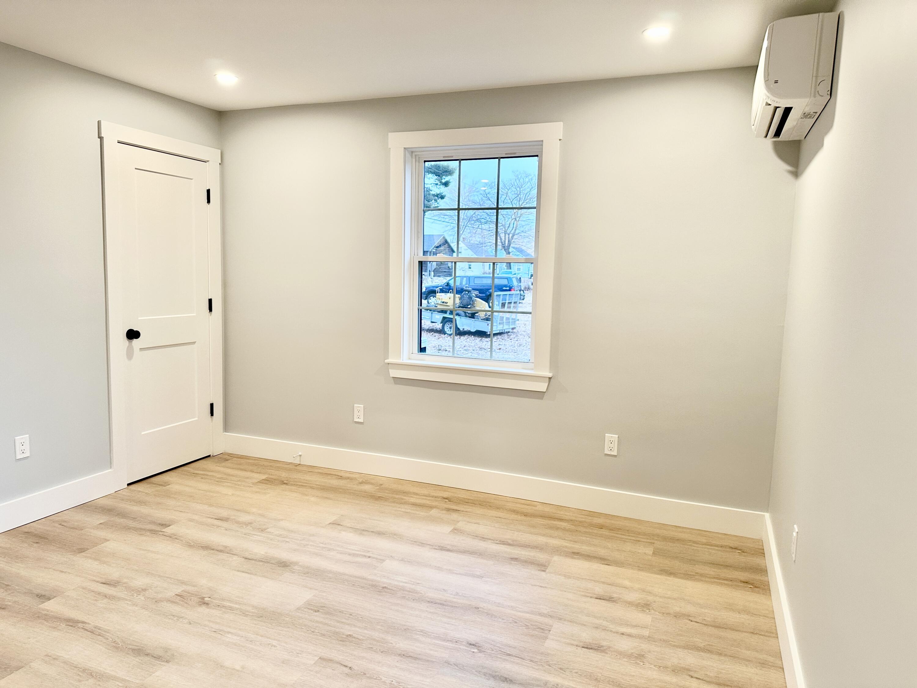 31 Hennessey Avenue Brunswick ME 04011