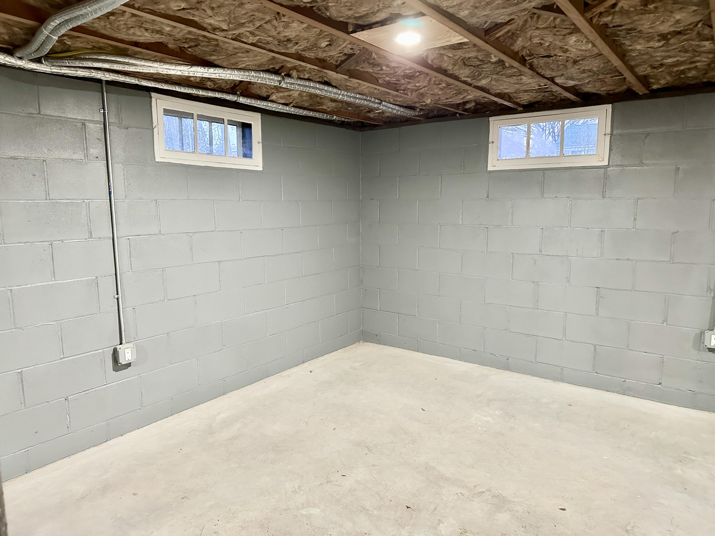 31 Hennessey Avenue Brunswick ME 04011