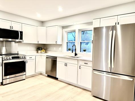 31 Hennessey Avenue Brunswick ME 04011