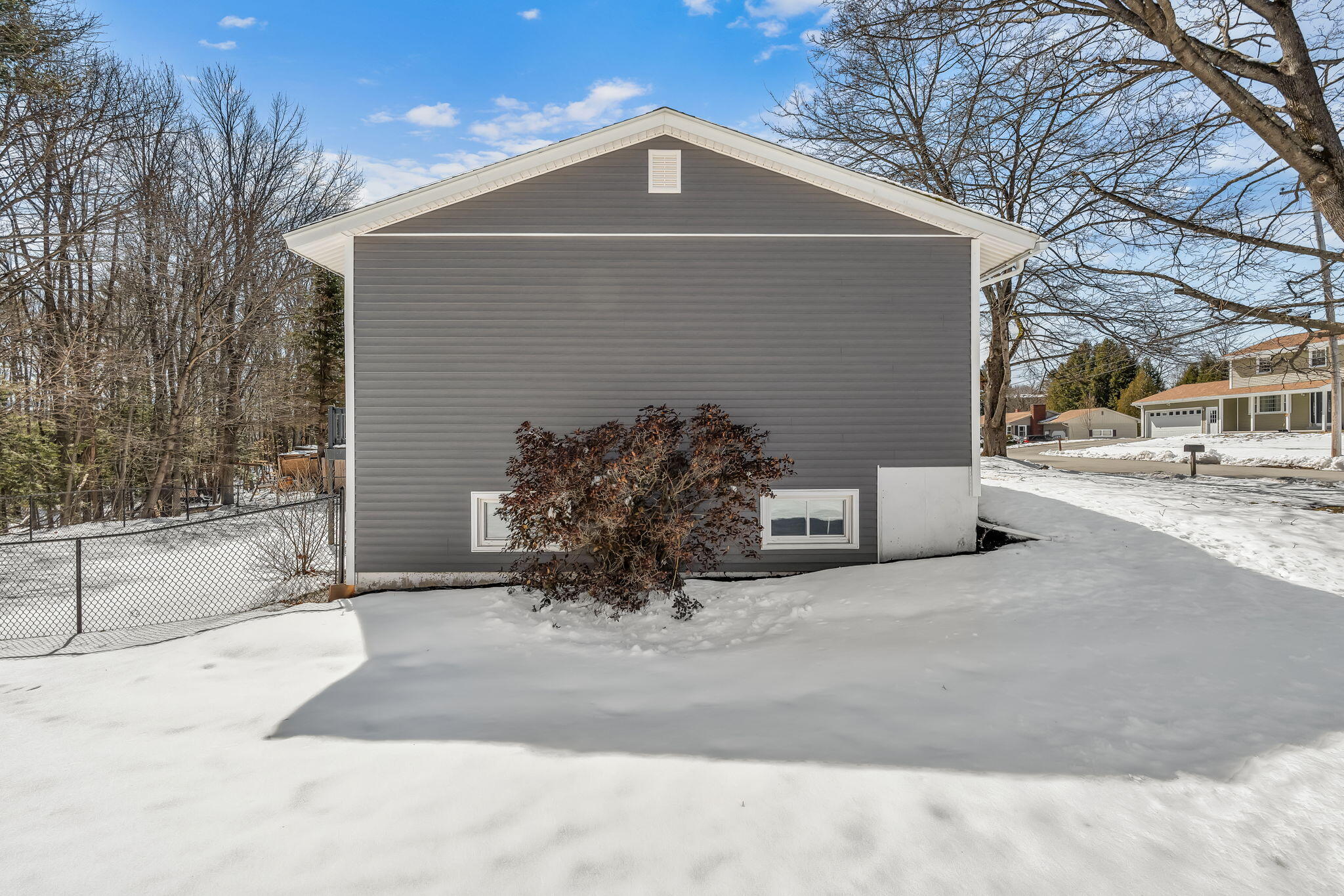 15 Mitchell Street Lewiston ME 04240