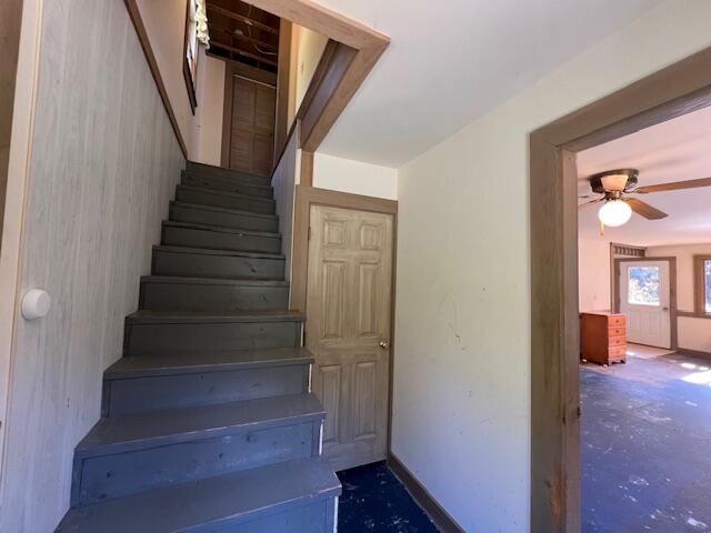 17 Stanley Lane Swans Island ME 04685