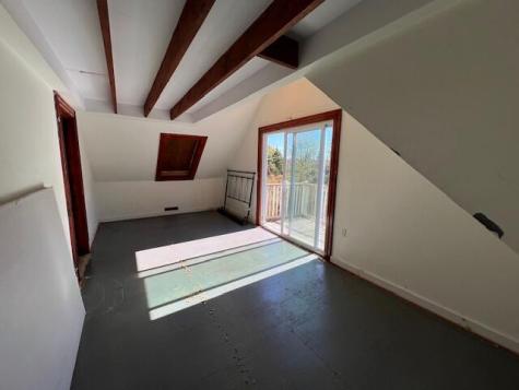 17 Stanley Lane Swans Island ME 04685