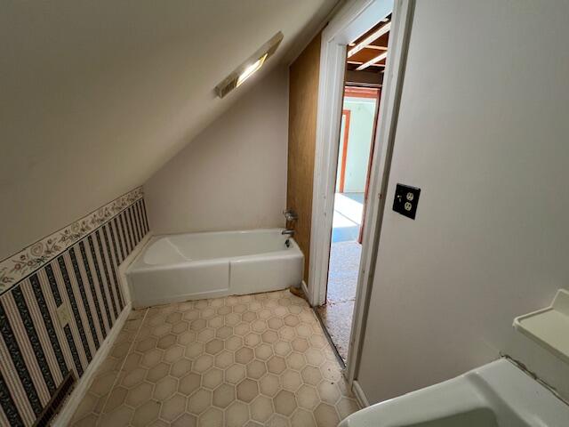 17 Stanley Lane Swans Island ME 04685