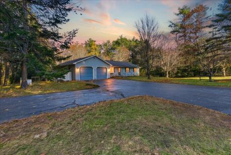 15 Gayton Road Lisbon ME 04250