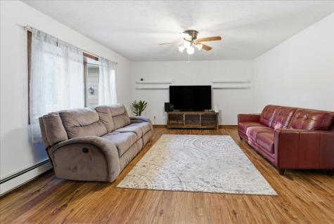 15 Gayton Road Lisbon ME 04250