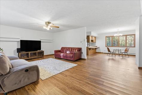 15 Gayton Road Lisbon ME 04250