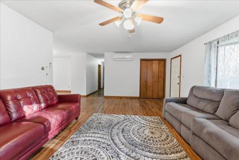 15 Gayton Road Lisbon ME 04250