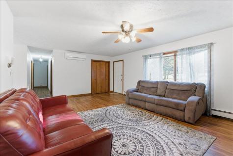 15 Gayton Road Lisbon ME 04250