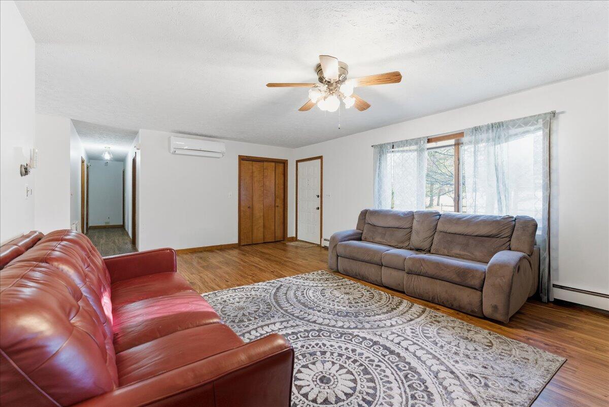 15 Gayton Road Lisbon ME 04250