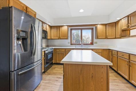 15 Gayton Road Lisbon ME 04250