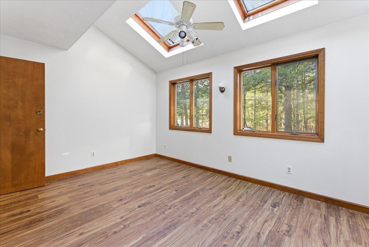 15 Gayton Road Lisbon ME 04250