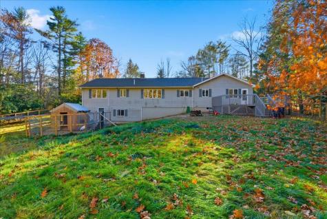 15 Gayton Road Lisbon ME 04250