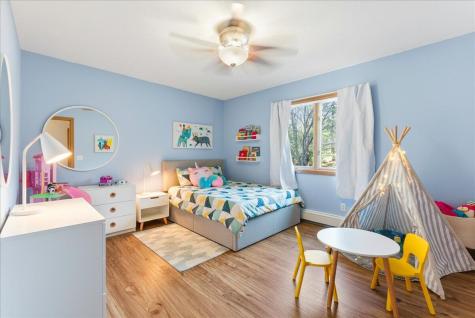 15 Gayton Road Lisbon ME 04250