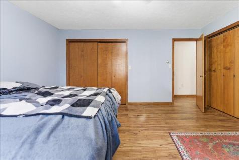 15 Gayton Road Lisbon ME 04250