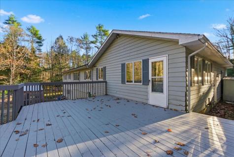 15 Gayton Road Lisbon ME 04250