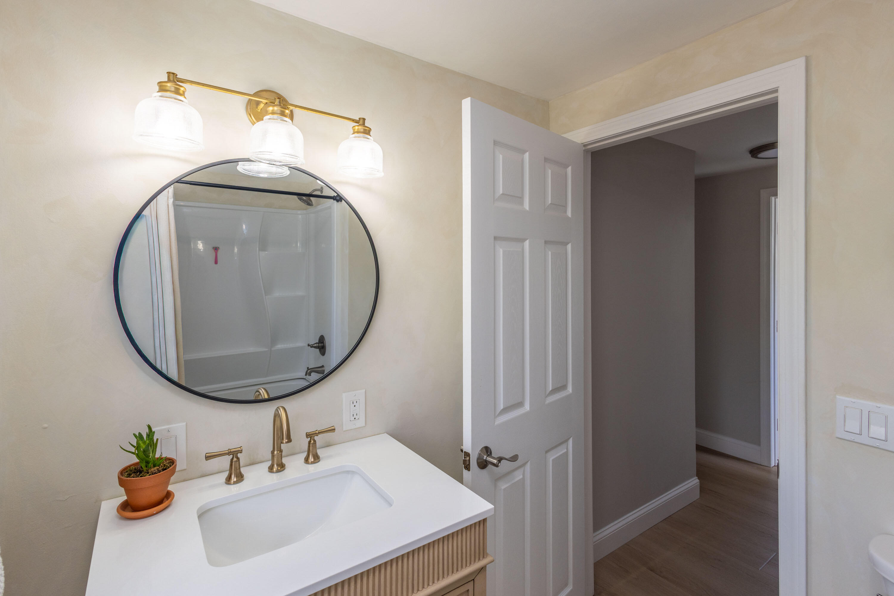 3074 Camden Road Warren ME 04864
