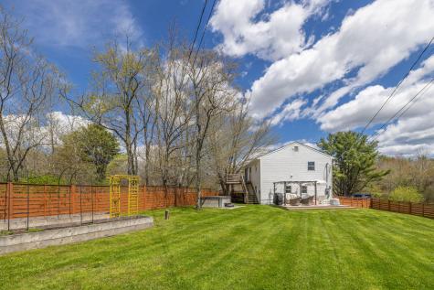 3074 Camden Road Warren ME 04864