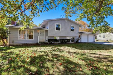 12 Malcolm Road York ME 03909