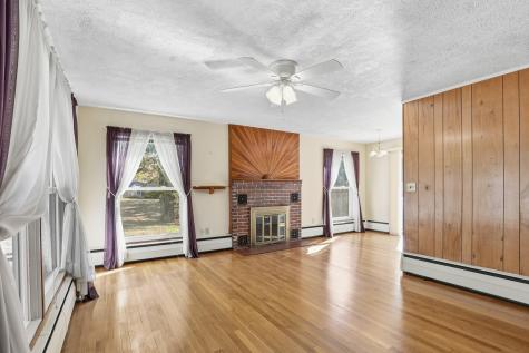 12 Malcolm Road York ME 03909