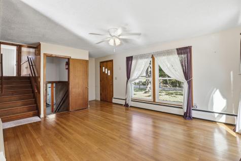 12 Malcolm Road York ME 03909