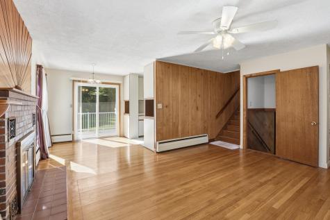 12 Malcolm Road York ME 03909