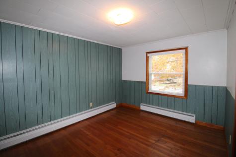 12 Malcolm Road York ME 03909