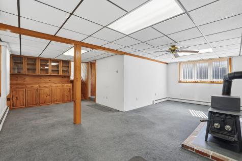 12 Malcolm Road York ME 03909