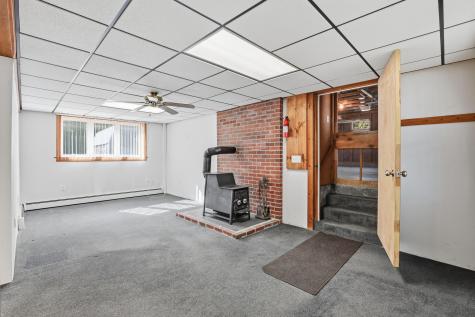 12 Malcolm Road York ME 03909