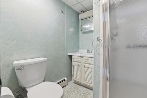 12 Malcolm Road York ME 03909