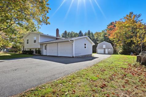 12 Malcolm Road York ME 03909