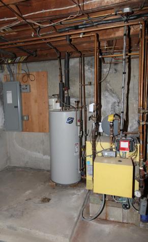 12 Malcolm Road York ME 03909