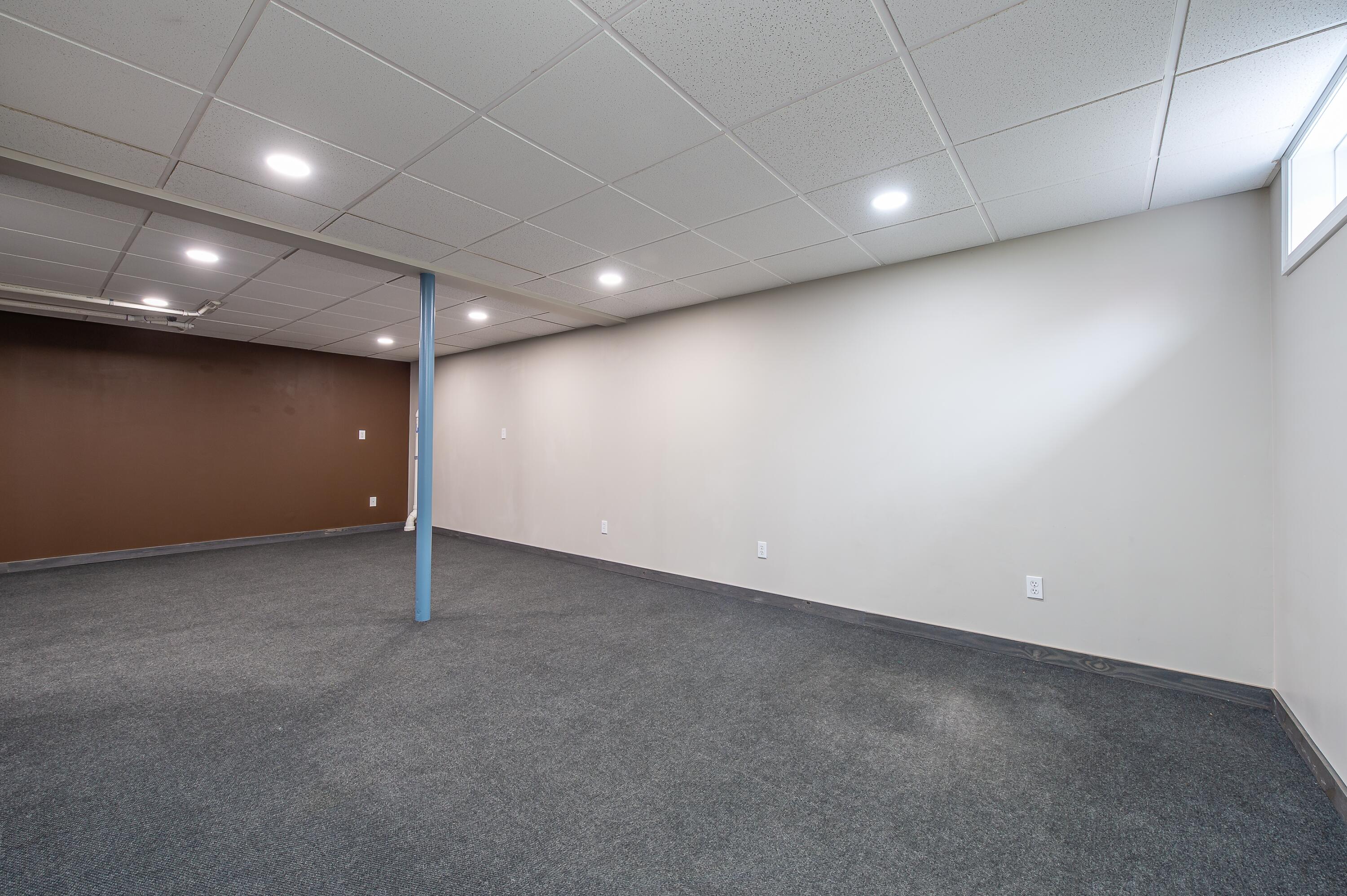 1 Rose Terrace Auburn ME 04210