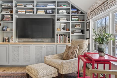 18 Woodcrest Road Cape Elizabeth ME 04107