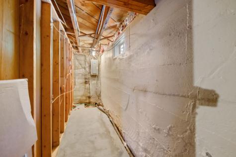 24 Washington Street Milbridge ME 04658