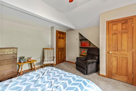 5 Crestwood Drive Westbrook ME 04092