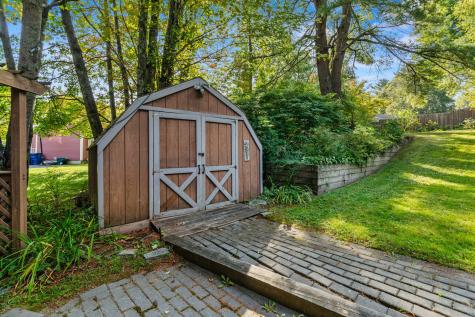 5 Crestwood Drive Westbrook ME 04092