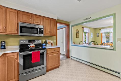 5 Crestwood Drive Westbrook ME 04092