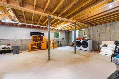 98 Walter Hill Road Naples ME 04055