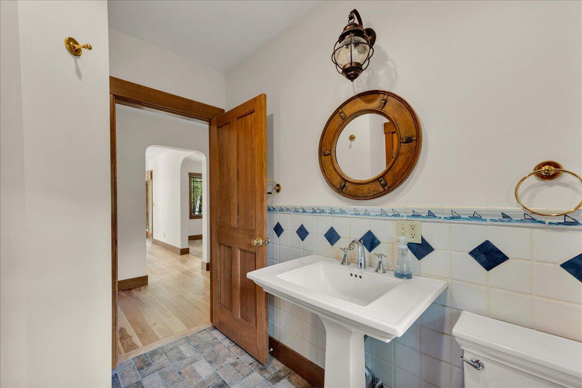 70 Ledgewood Lane Blue Hill ME 04614