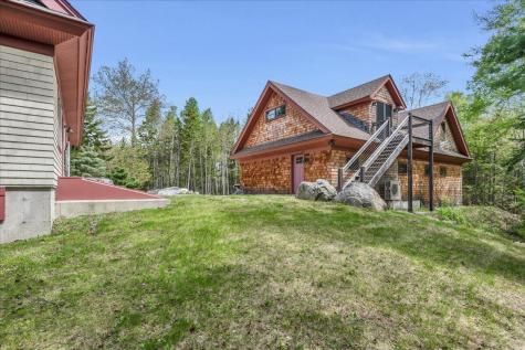 70 Ledgewood Lane Blue Hill ME 04614