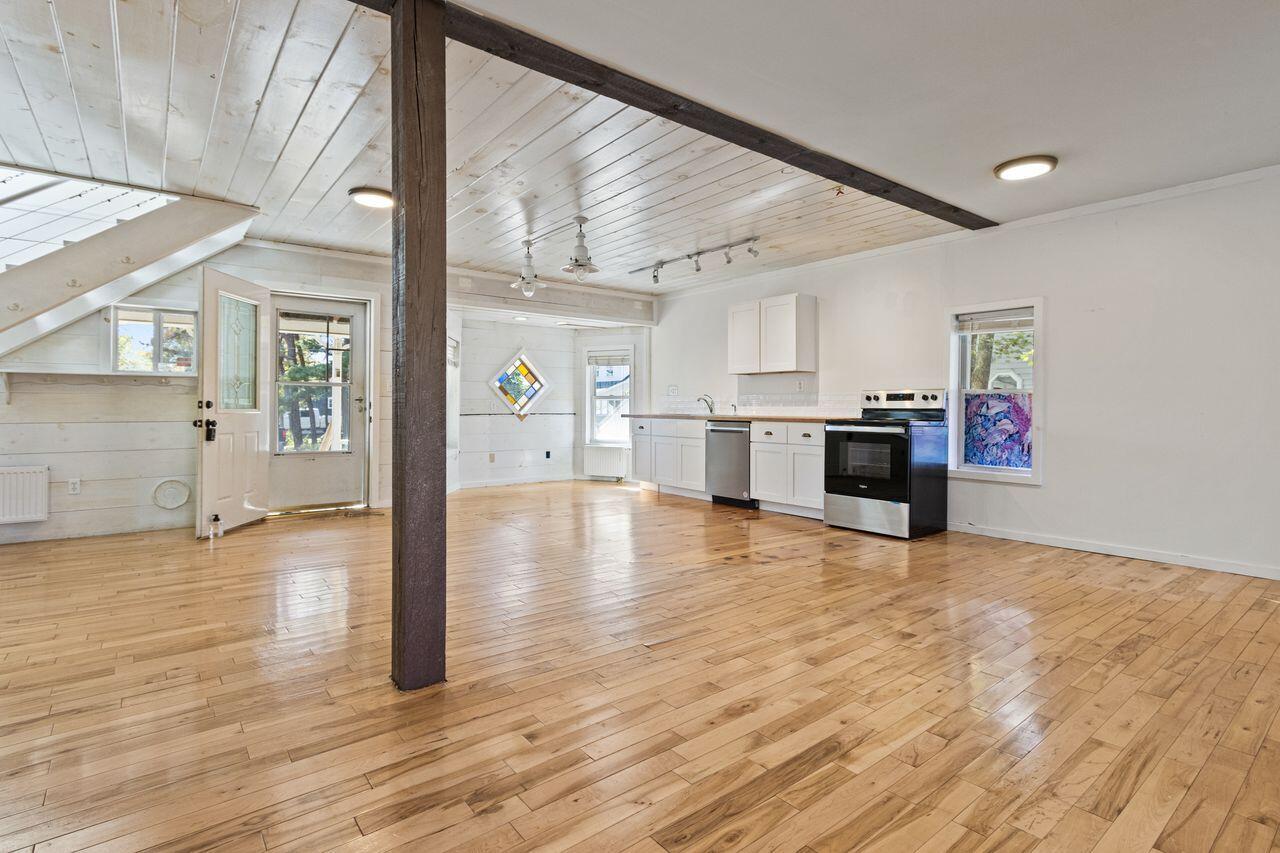 12 Lower Beach Road Saco ME 04072